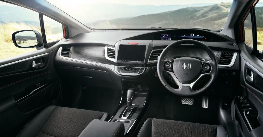 Торпедо Honda Jade RS 2018 года  (JP) (фото 7 из 13)
